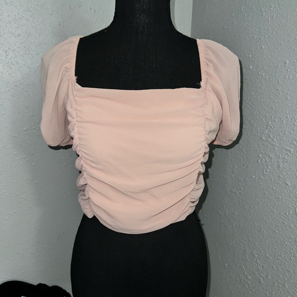 Scarlett Ruched Square-Neck Crop Top in Pale Pink